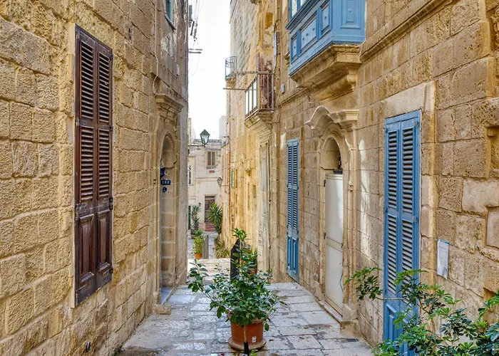 شقة 2 With Private Kitchenette At The New Casa Vittoria By Sf Homes